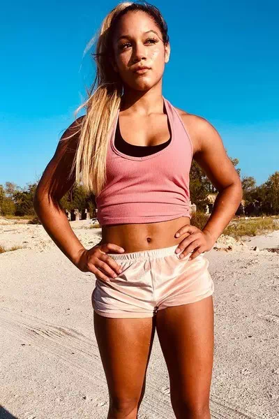 Damiyah Smith – miniatura