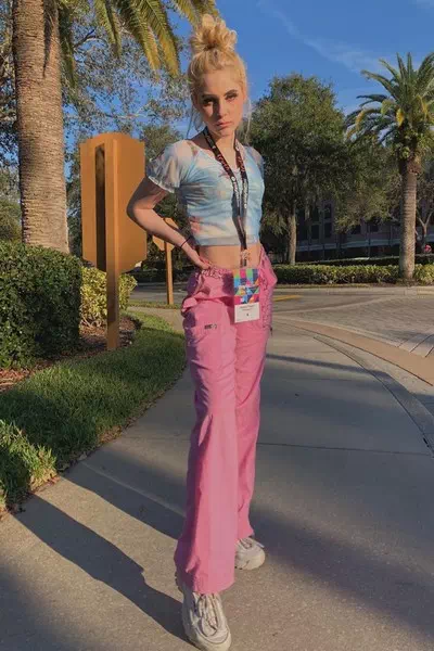 Daryna Popach – miniatura