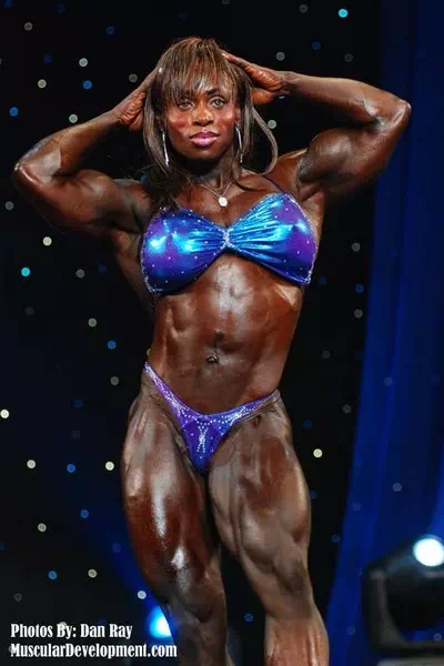 Dayana Cadeau – miniatura