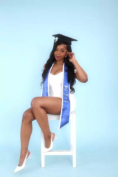 Deb Smikle – miniatura