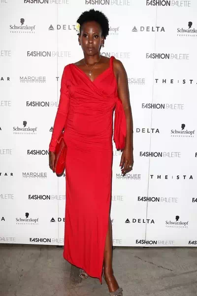 Deni Hines – miniatura