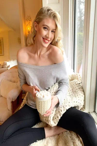 Devon Hoffman – miniatura