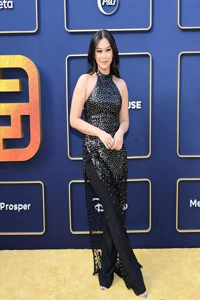 Dianne Doan – miniatura