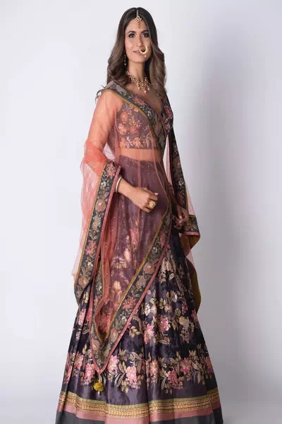 Divya Dwivedi – miniatura