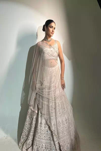 Divyangi Rajput – miniatura