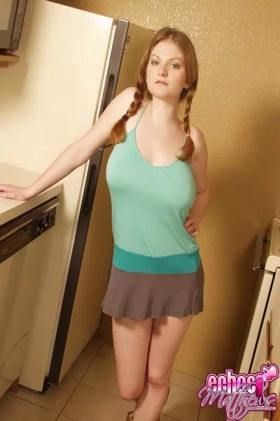 Echoe Matthews – miniatura