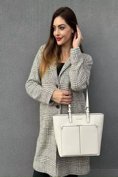 Edina Kulcsar – miniatura