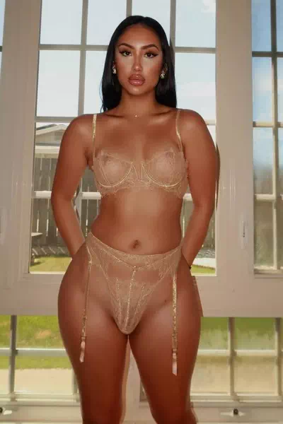 Elara Villaver – miniatura