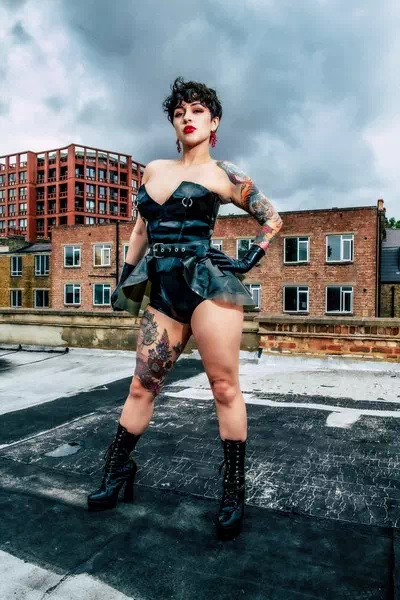 Electra Santiago – miniatura