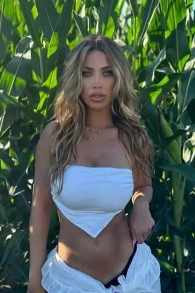 Elena Gvoic – miniatura