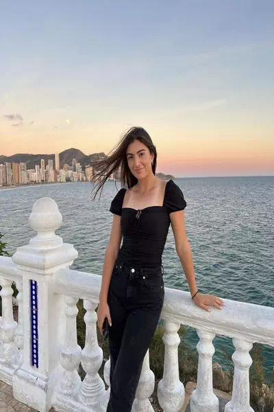 Elina Avanesyan – miniatura