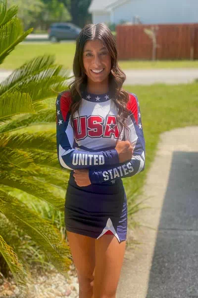 Eliza LaBelle – miniatura