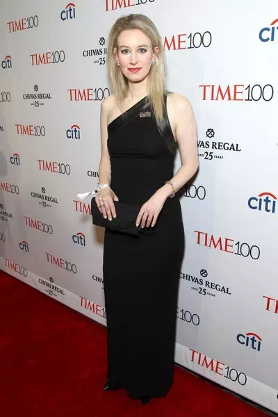 Elizabeth Holmes – miniatura