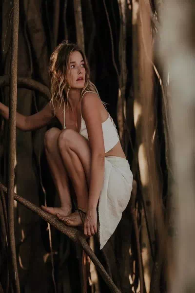 Ella-June Henrard – miniatura