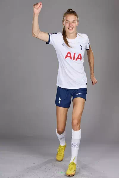 Ellie Brazil – miniatura