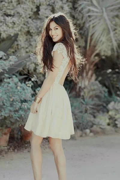 Elodie Yung – miniatura