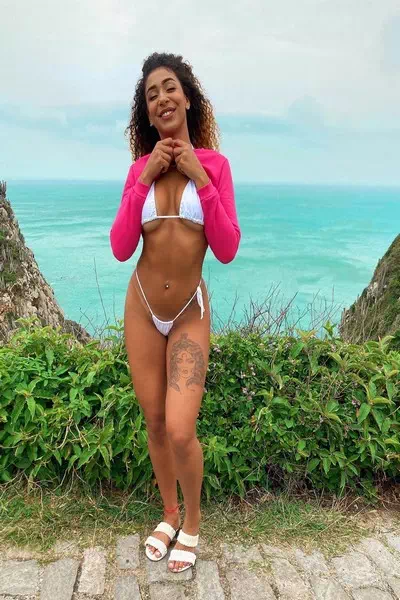 Emelly Baianinha – miniatura