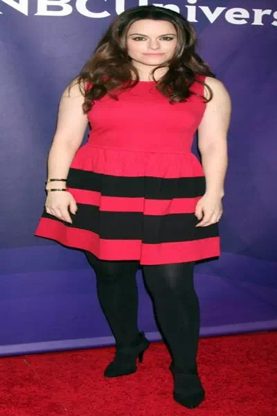 Emily Hampshire – miniatura