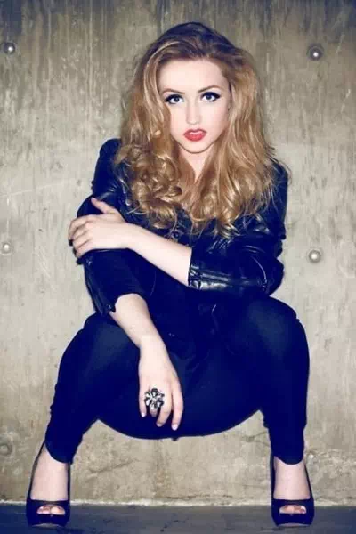 Emily Tennant – miniatura