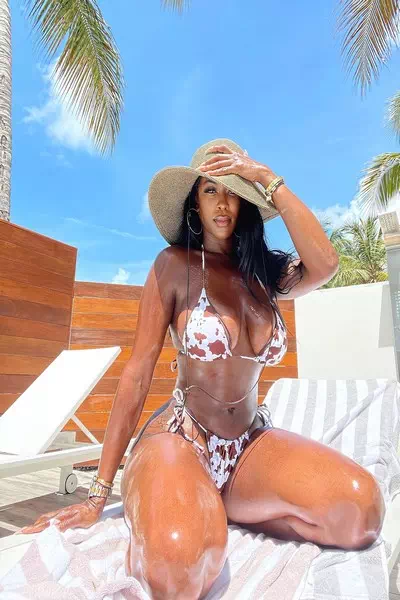 Erin Longmire – miniatura