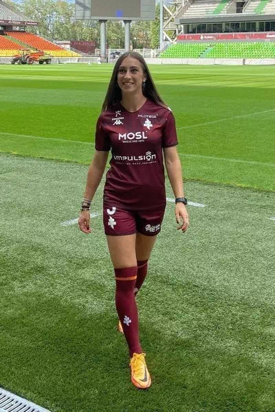 Estelle Laurier – miniatura