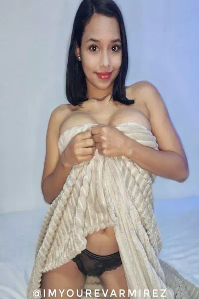 Eva Rmirezz – miniatura