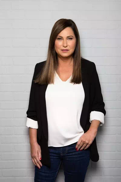 Evelyne Thomas – miniatura