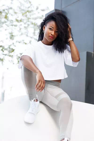 Ezinne Okparaebo – miniatura