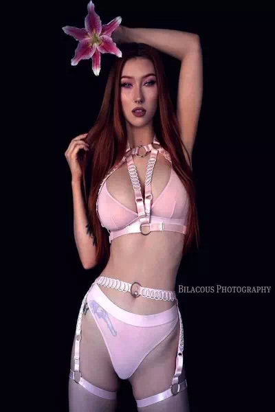 Flo Foxx – miniatura