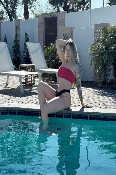 Foxyzilla – miniatura