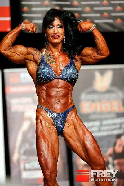 Gabriella Szikszay – miniatura