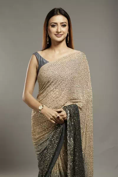 Gauri Pradhan – miniatura