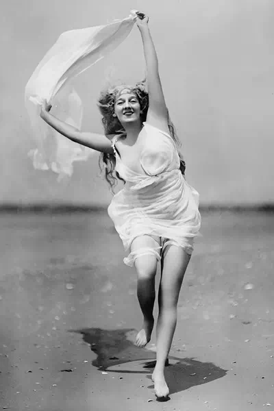 Gertrude Hay Hoffman – miniatura