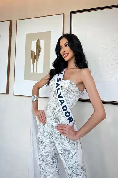 Giulia Zanoni – miniatura