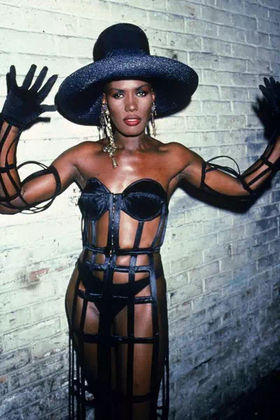 Grace Jones – miniatura