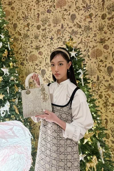 Haerin – miniatura