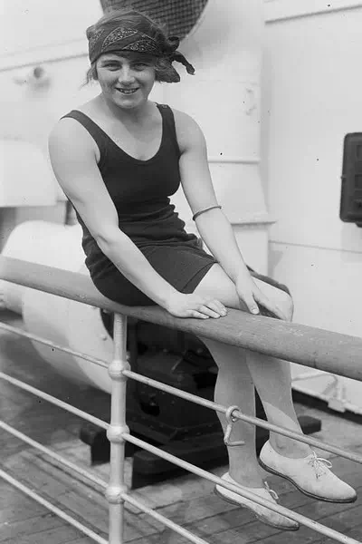 Hilda James – miniatura