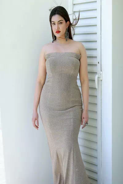 Honey Rose – miniatura