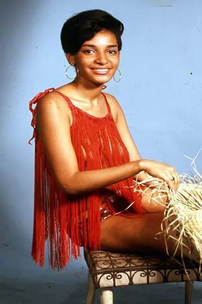 Ingrid Greer – miniatura