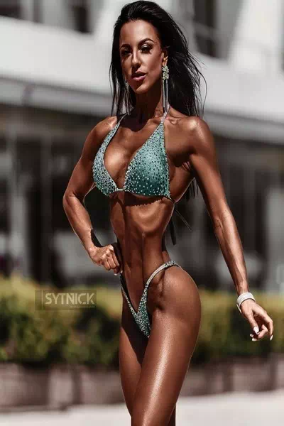 Irina Kanivets – miniatura