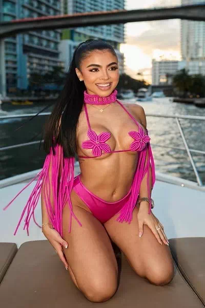 Isabela Agudelo Sanchez – miniatura