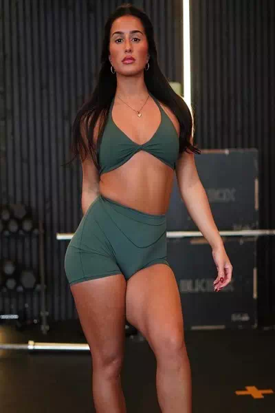 Isabell Lewis – miniatura