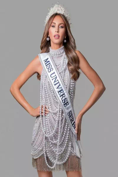 Ivana Trisic – miniatura