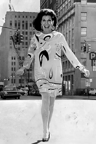 Jacqueline Susann – miniatura