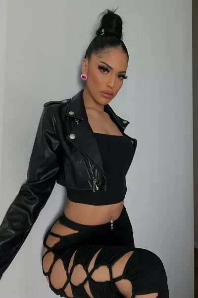 Jade Mendivil – miniatura