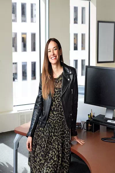 Jade Raymond – miniatura