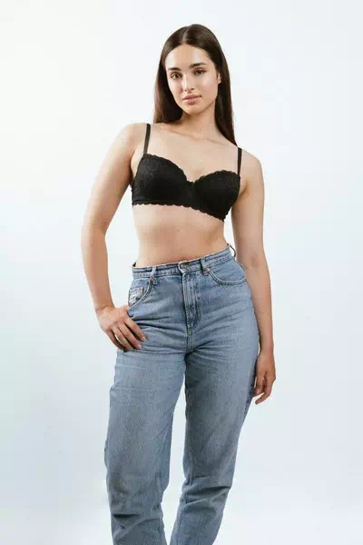 Jana Plesnikova – miniatura