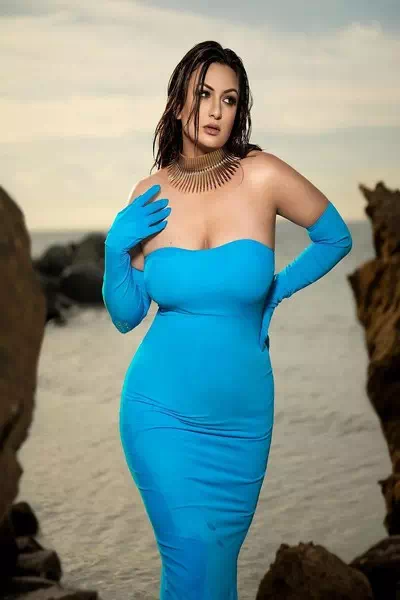 Jane Dipika Garrett – miniatura