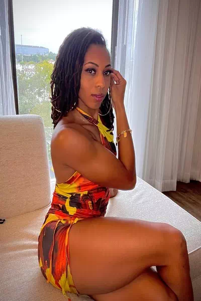 Javianne Oliver – miniatura