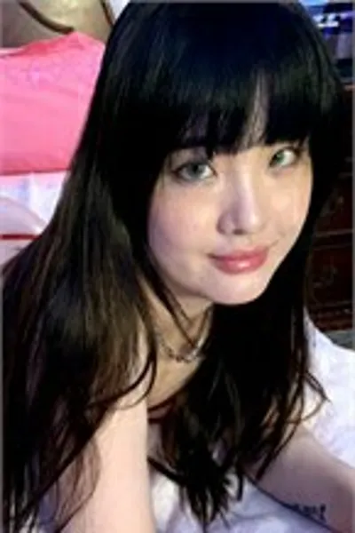 Jooni-Kim.webp